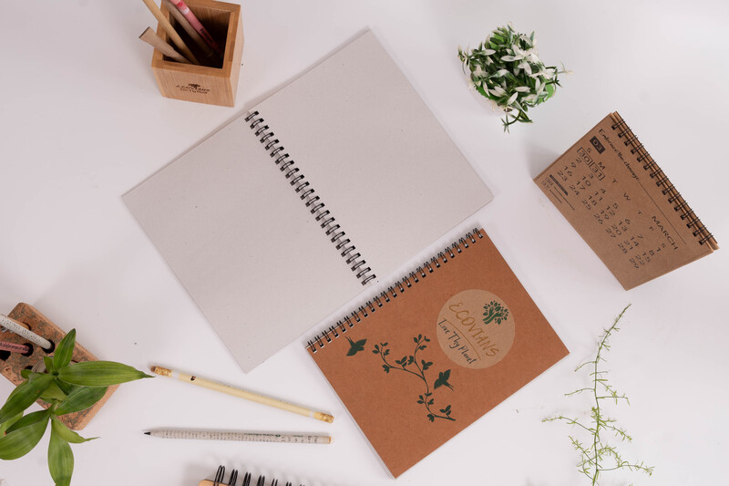 SPIRAL ECO NOTEBOOK (80 pages) SPIRAL ECO NOTEBOOK (80 pages)
