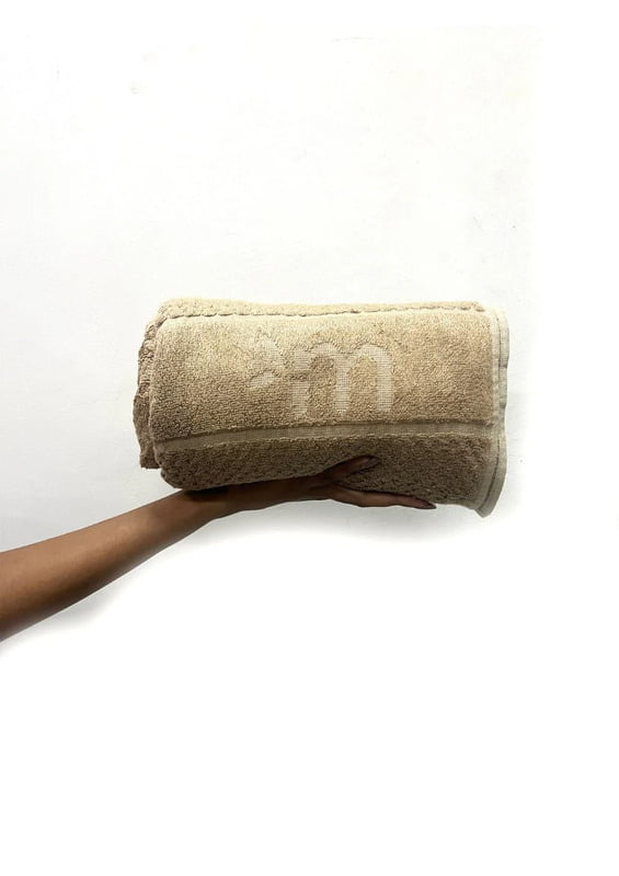 Bamboo Hand Towel - Small Size Bamboo Fitness Towel /Antibacterial, Super Absorbent, Super Soft for Gym, Workout, Yoga | Lightweight & Multipurpose (sweet caramel) Bamboo Hand Towel - Small Size Bamboo Fitness Towel /Antibacterial, Super Absorbent, Super Soft for Gym, Workout, Yoga | Lightweight & Multipurpose (sweet caramel)